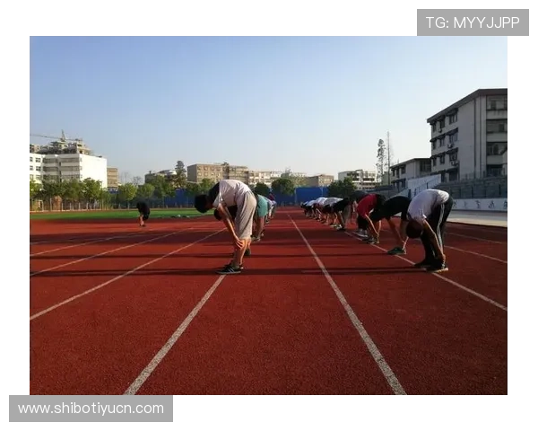 星空体育app:专业教练在线指导助你科学运动避免受伤 星空体育app:专业教练在线指导助你科学运动避免受伤